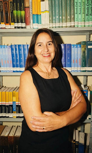 Dra-Silvia-362×600